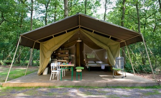 3x glamping in een Glamptent