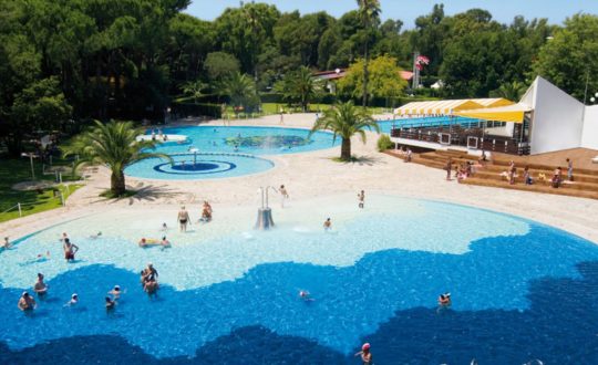 Baia Domizia - Glamping.nl