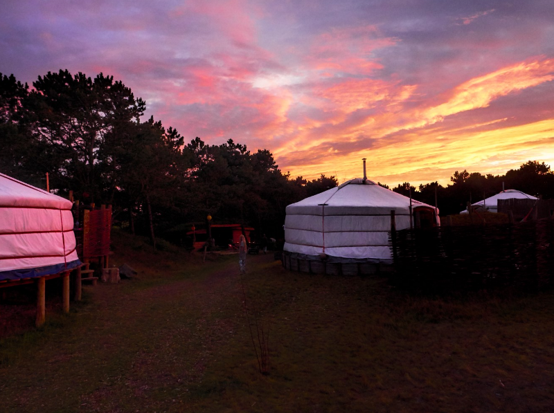 luxe kamperen aan de nederlandse kust - Glamping in eigen land