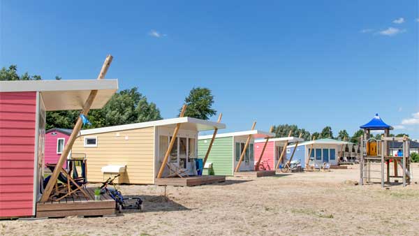 Glamping - Park Flevostrand - Kampeer cabin, buiten