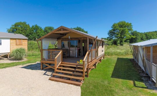 Falaise Narbonne Plage - Glamping.nl