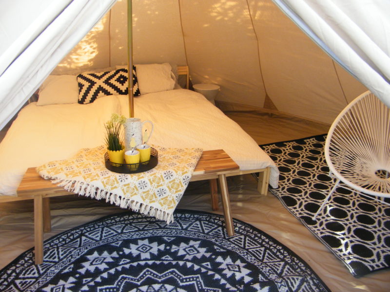 Slaapkamer Bell tent - Luna del Monte - Glamping en cultuur