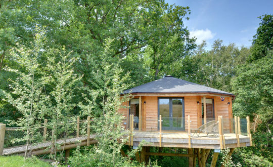 Oakey Koakey Treehouse - Glamping.nl