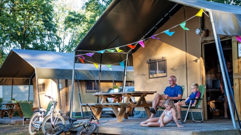 Nederlandse campings en parken met glampingaccommodaties die momenteel open zijn