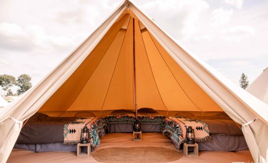 Pop-up glamping