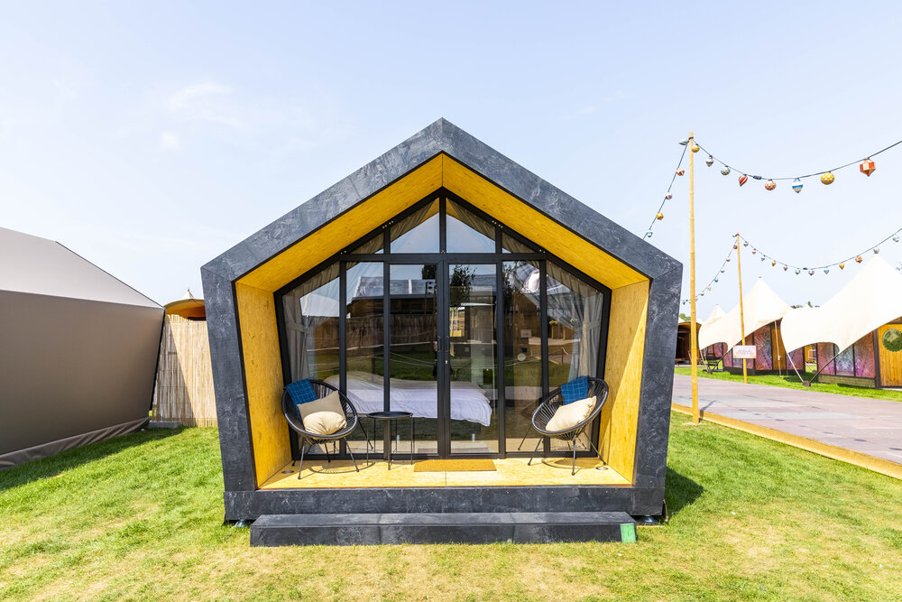 pop-up glamping Green Fields