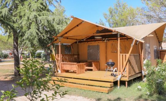 Je droom achterna en een glamping starten? Dankzij deze vijf mogelijkheden kan het!