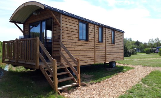 Camping Huttopia Les Falaises – Normandie - Glamping.nl