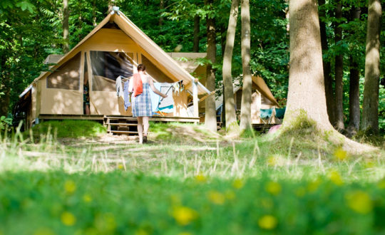 Camping Huttopia Versailles - Glamping.nl