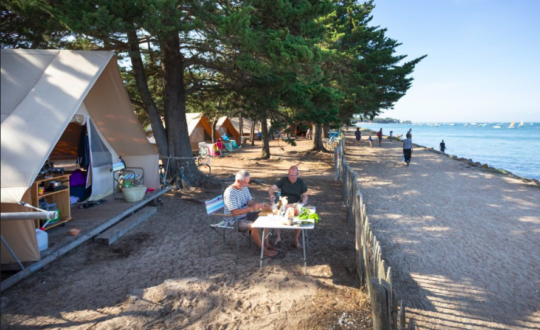 Camping Huttopia Noirmoutier - Glamping.nl