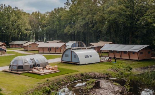 Vakantiepark de Italiaanse Meren - Glamping.nl