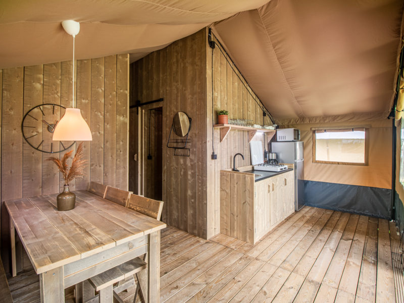 Crown Tent Lodge woonkamer