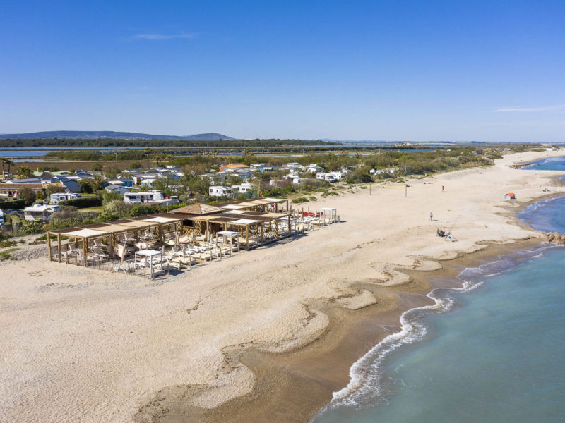 Vakantie naar de zon, glamping aan zee. Sandaya Les Tamaris Frankrijk