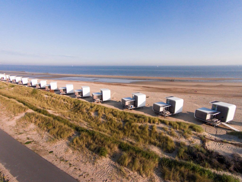 Zonneweelde strandslaaphuisje