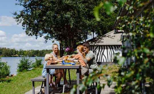 Lake Resort Beekse Bergen - Glamping.nl