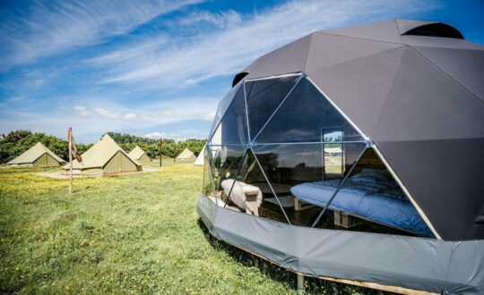 Castaway dome via Tinyparks - Glamping.nl